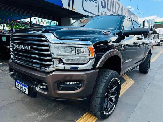 RAM 3500 6.7 I6 TURBO DIESEL LARAMIE NIGHT EDITION CD 4X4  AUTOMÁTICO