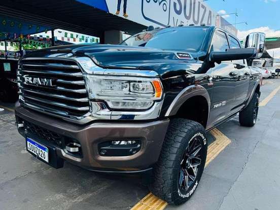 RAM-3500-6.7 I6 TURBO DIESEL LARAMIE NIGHT EDITION CD 4X4 AUTOMÁTICO RAM-3500-2022