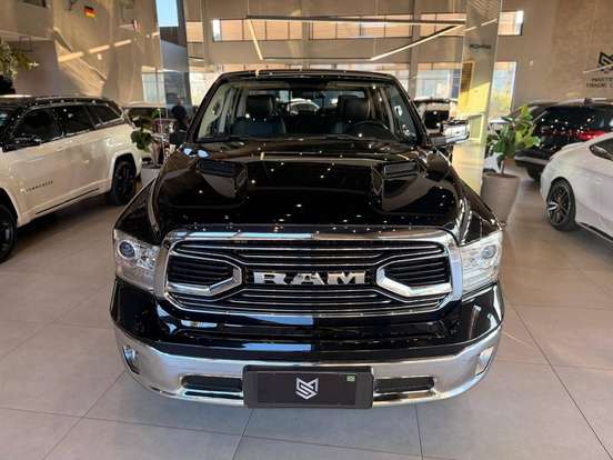 RAM-CLASSIC-5.7 V8 GASOLINA LARAMIE CD 4X4 AUTOMÁTICO RAM-CLASSIC-2022