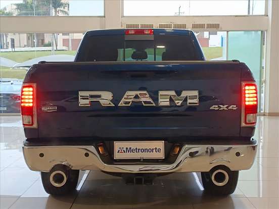 RAM-CLASSIC-5.7 V8 GASOLINA LARAMIE CD 4X4 AUTOMÁTICO RAM-CLASSIC-2023