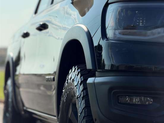 RAM-1500-5.7 V8 GASOLINA REBEL CD 4X4 AUTOMÁTICO RAM-1500-2022
