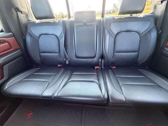 RAM-1500-5.7 V8 GASOLINA REBEL CD 4X4 AUTOMÁTICO RAM-1500-2022