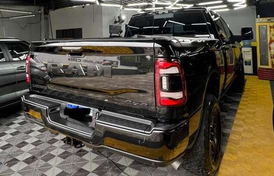 RAM-2500-6.7 I6 TURBO DIESEL LARAMIE CD 4X4 AUTOMÁTICO RAM-2500-2023