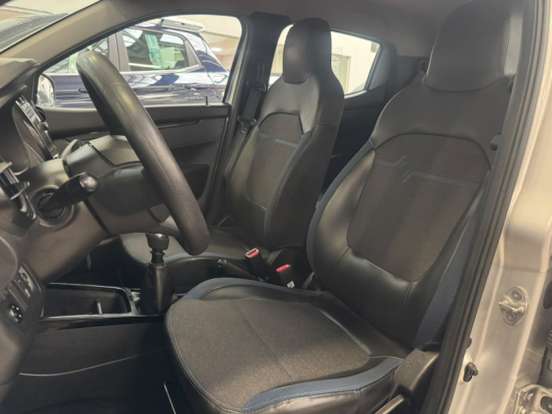 RENAULT-KWID-1.0 12V SCE FLEX INTENSE MANUAL RENAULT-KWID-2024