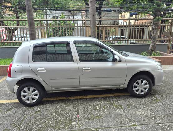 RENAULT CLIO 1.0 EXPRESSION 16V FLEX 4P MANUAL