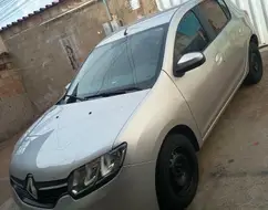 RENAULT SANDERO 1.0 EXPRESSION 16V FLEX 4P MANUAL RENAULT SANDERO 1.0 EXPRESSION 16V FLEX 4P MANUAL
