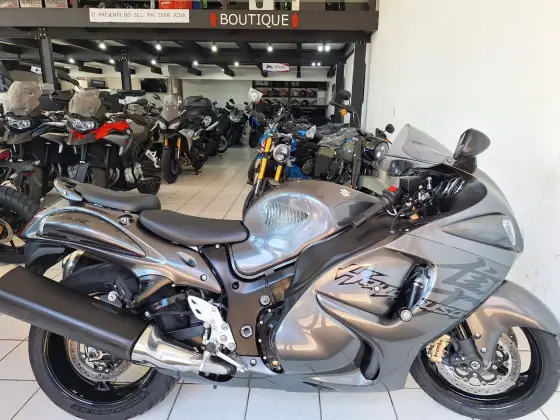 SUZUKI HAYABUSA GSX1300RA 