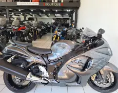 SUZUKI HAYABUSA GSX1300RA SUZUKI HAYABUSA GSX1300RA