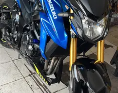 SUZUKI GSX-S750ZA SUZUKI GSX-S750ZA