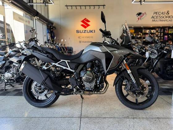 SUZUKI V-STROM 800 