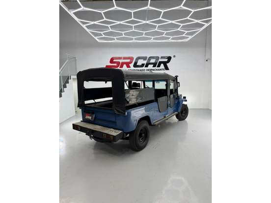 TOYOTA-BANDEIRANTE-4.0 OJ50L 4X4 TETO LONA DIESEL 2P MANUAL TOYOTA-BANDEIRANTE-1979