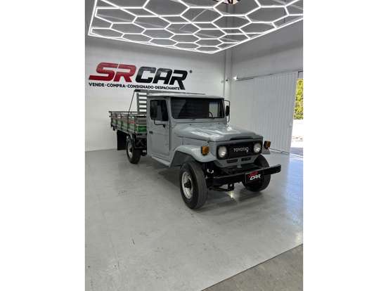 TOYOTA-BANDEIRANTE-4.0 OJ55LP-BL3 4X4 CS DIESEL 2P MANUAL TOYOTA-BANDEIRANTE-1985
