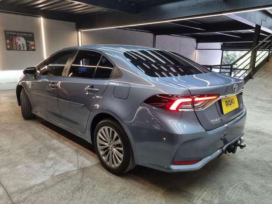 TOYOTA-COROLLA-2024