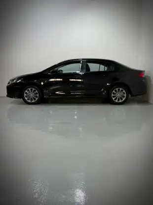 TOYOTA-COROLLA-2024