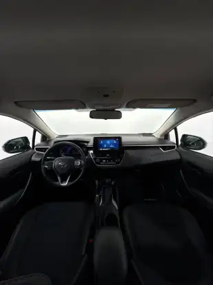 TOYOTA-COROLLA-2024