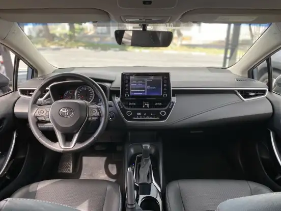 TOYOTA-COROLLA-2020