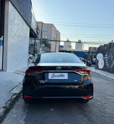 TOYOTA-COROLLA-2021