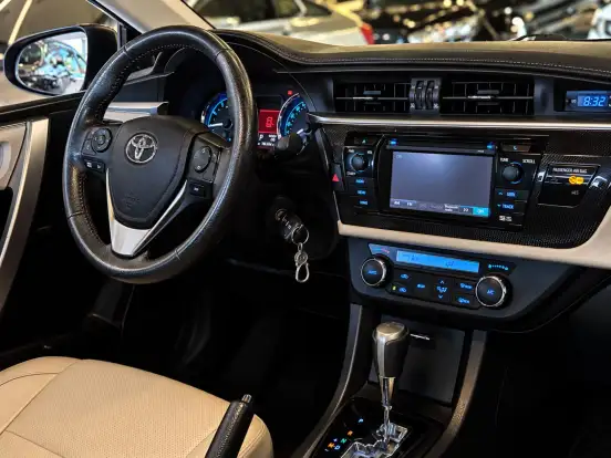 TOYOTA-COROLLA-2016