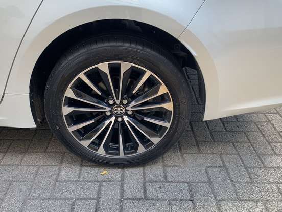 TOYOTA-COROLLA-2025