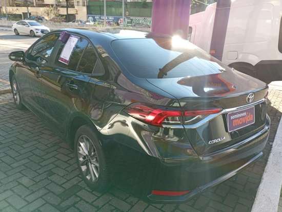 TOYOTA-COROLLA-2024