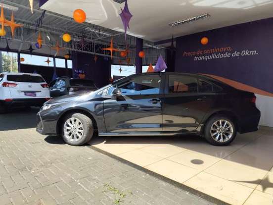 TOYOTA-COROLLA-2024