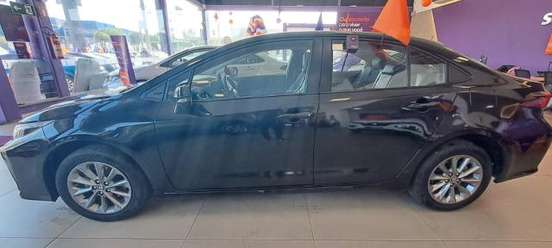 TOYOTA-COROLLA-2024