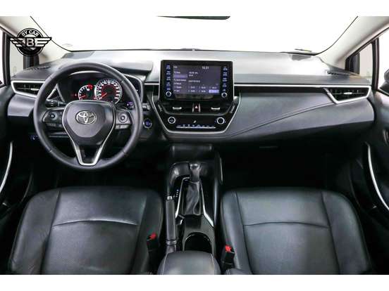 TOYOTA-COROLLA-2019