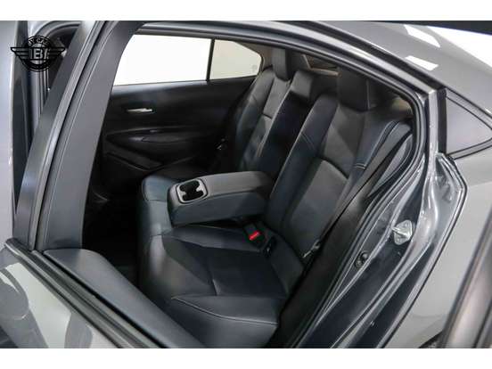 TOYOTA-COROLLA-2024