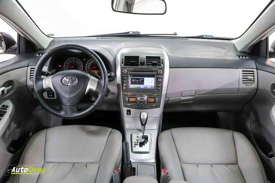 TOYOTA-COROLLA-2013