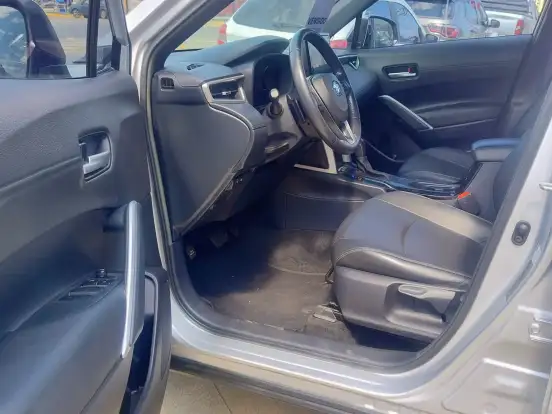 TOYOTA-COROLLA CROSS-2.0 VVT-IE FLEX XRE DIRECT SHIFT TOYOTA-COROLLA CROSS-2023