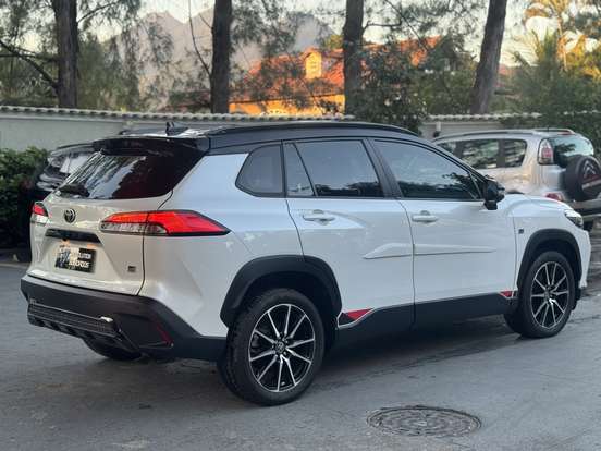TOYOTA-COROLLA CROSS-2023