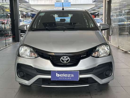 TOYOTA-ETIOS-2018