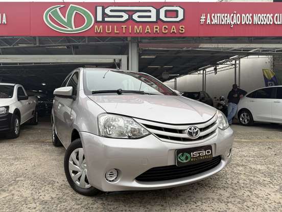 TOYOTA-ETIOS-2016