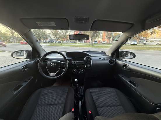 TOYOTA-ETIOS-1.3 X 16V FLEX 4P MANUAL TOYOTA-ETIOS-2016