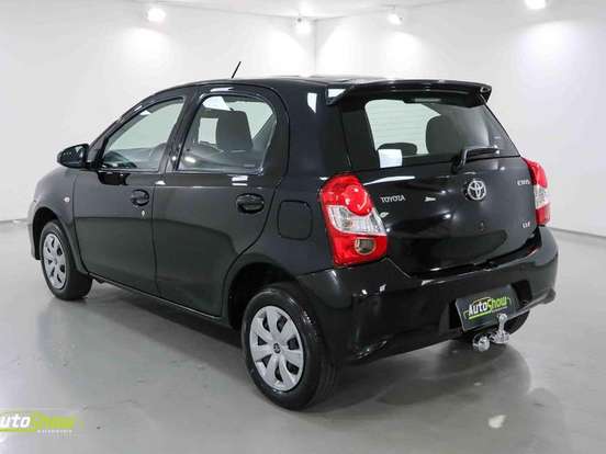 TOYOTA-ETIOS-1.3 X 16V FLEX 4P MANUAL TOYOTA-ETIOS-2017