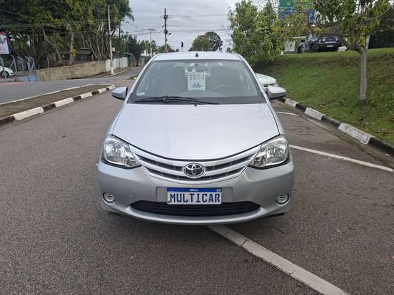 TOYOTA-ETIOS-1.5 XS 16V FLEX 4P MANUAL TOYOTA-ETIOS-2014