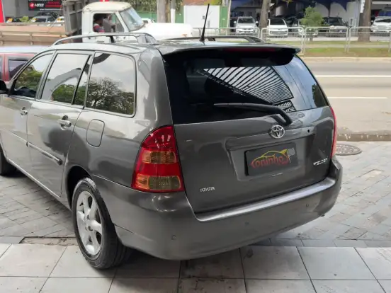 TOYOTA-FIELDER-1.8 16V GASOLINA 4P AUTOMÁTICO TOYOTA-FIELDER-2005