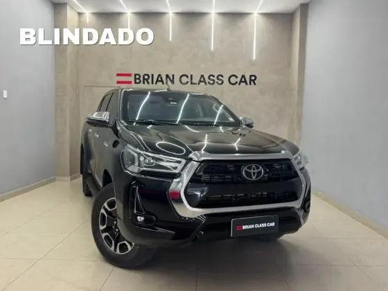 TOYOTA HILUX 2.8 D-4D TURBO DIESEL CD SRX 4X4 AUTOMÁTICO