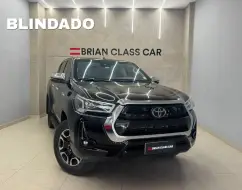 TOYOTA HILUX 2.8 D-4D TURBO DIESEL CD SRX 4X4 AUTOMÁTICO TOYOTA HILUX 2.8 D-4D TURBO DIESEL CD SRX 4X4 AUTOMÁTICO