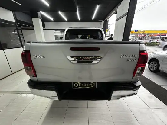 TOYOTA-HILUX-2.8 SRV 4X4 CD 16V DIESEL 4P AUTOMÁTICO TOYOTA-HILUX-2017