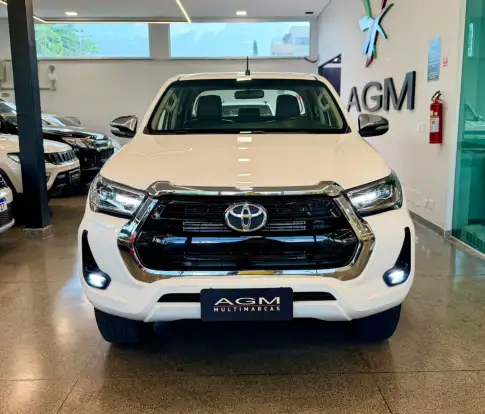TOYOTA-HILUX-2017