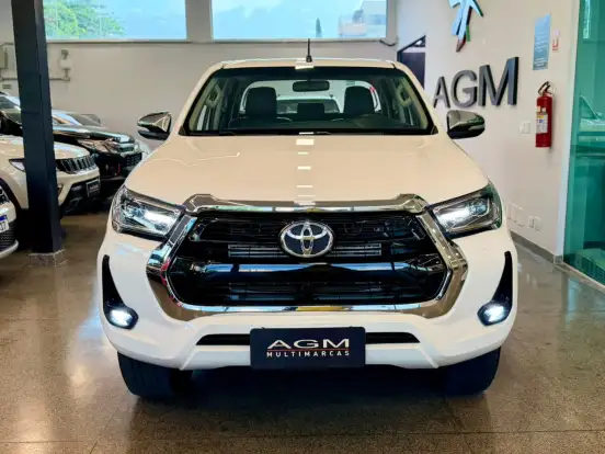 TOYOTA-HILUX-2.8 SRX 4X4 CD 16V DIESEL 4P AUTOMÁTICO TOYOTA-HILUX-2017