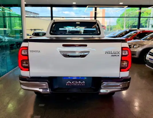TOYOTA-HILUX-2.8 SRX 4X4 CD 16V DIESEL 4P AUTOMÁTICO TOYOTA-HILUX-2017