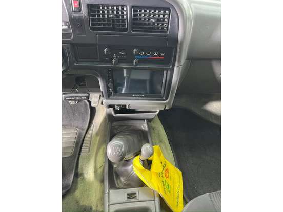 TOYOTA-HILUX-2.4 4X4 CD 8V DIESEL 4P MANUAL TOYOTA-HILUX-1997