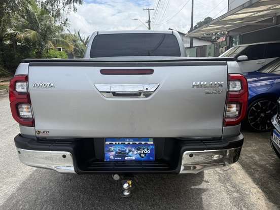 TOYOTA-HILUX-2.8 D-4D TURBO DIESEL CD SRV 4X4 AUTOMÁTICO TOYOTA-HILUX-2021