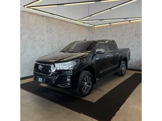 TOYOTA HILUX 2.8 SRV 4X4 CD 16V DIESEL 4P AUTOMÁTICO