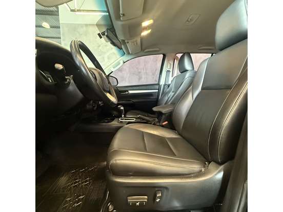 TOYOTA-HILUX-2.8 SRV 4X4 CD 16V DIESEL 4P AUTOMÁTICO TOYOTA-HILUX-2019