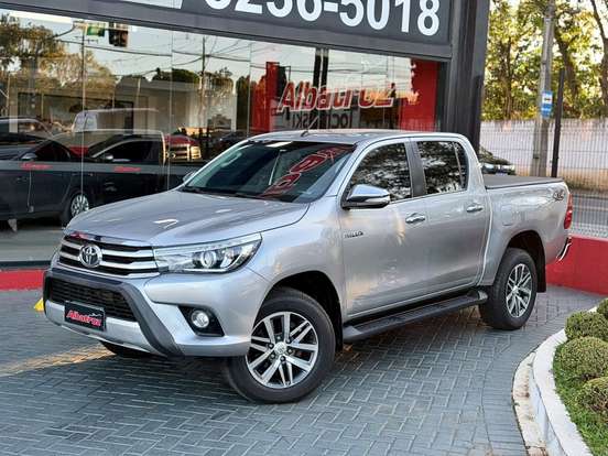 TOYOTA-HILUX-2016