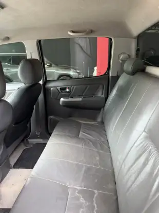 TOYOTA-HILUX-2013
