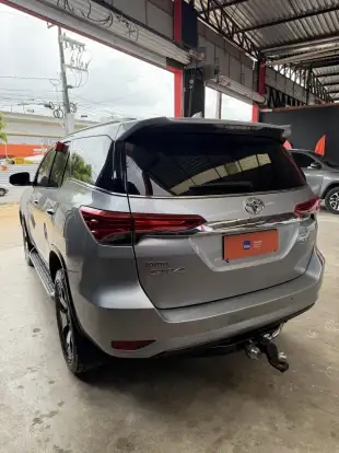 TOYOTA-HILUX SW4-2018